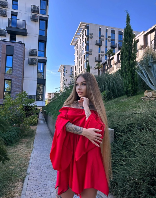 Элеонора Воспламенита эскорт модель для сопровождения в Москва